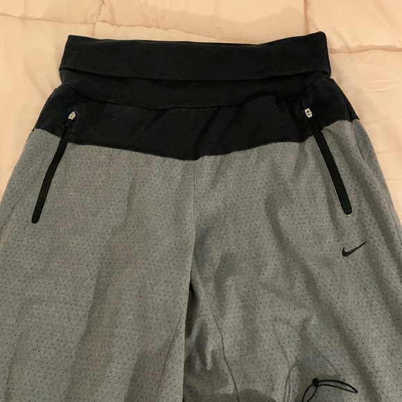 Nike track pants , size Medium Grey and Black - Picture 3 of 9